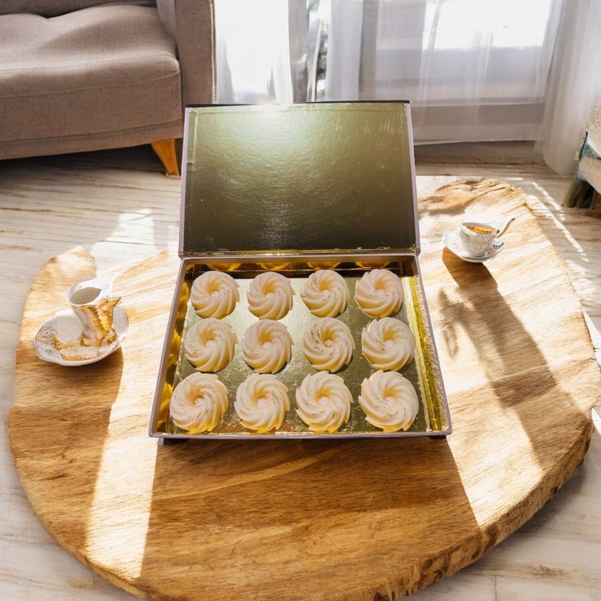 Coffret 12 fondants parfumés artisanaux naturels, senteur Bois de Teck Parfum de Grasse 