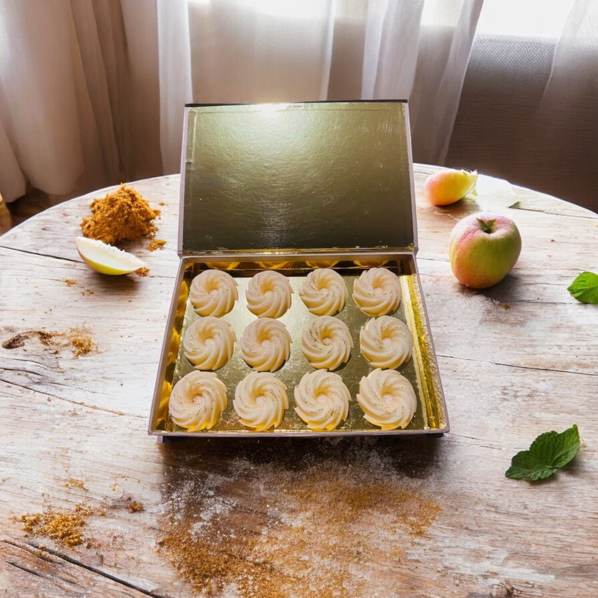 Coffret 12 fondants parfumés artisanaux naturels, senteur Pomme Cannelle Parfum de Grasse 